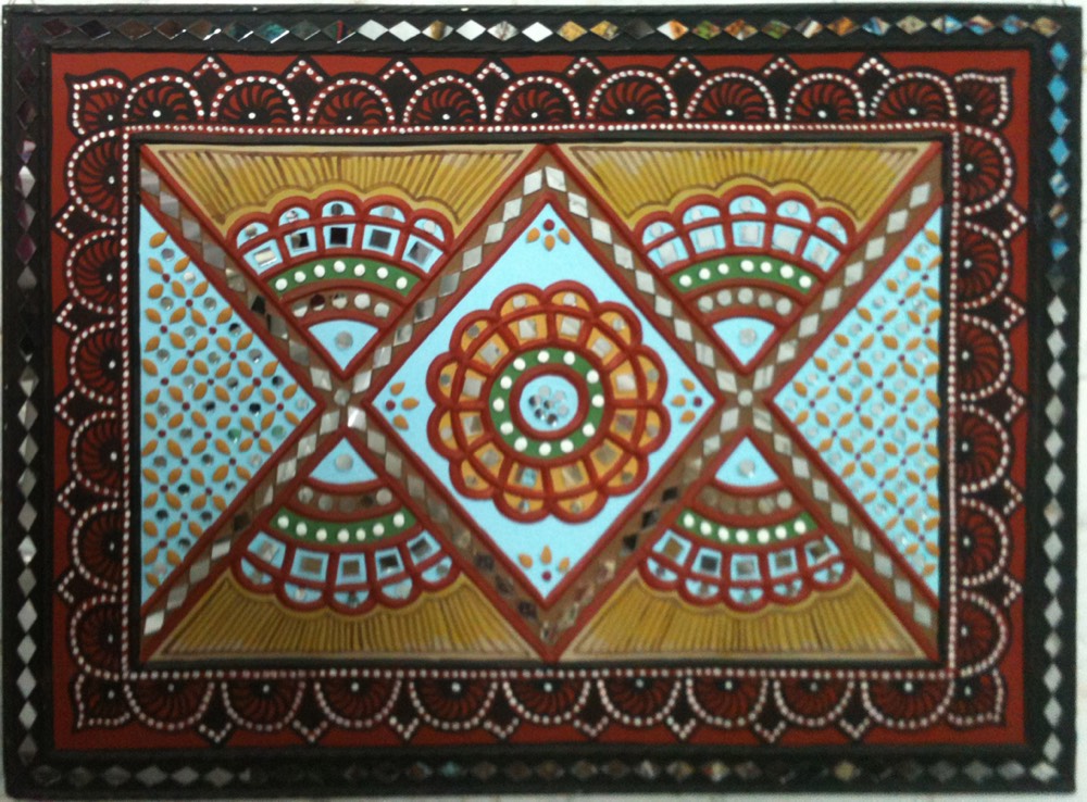 Square design mud art in blue color